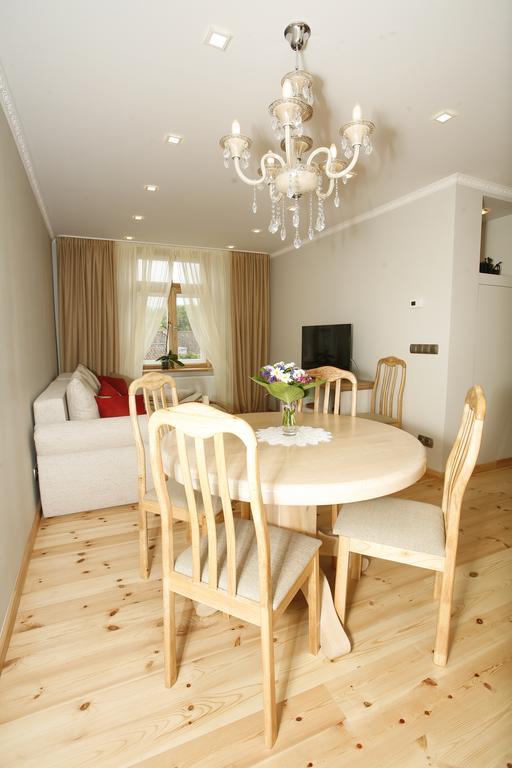 Kalna Ielas Rezidence クルディーガ 部屋 写真
